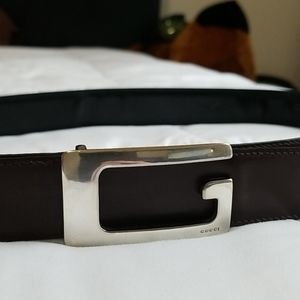Mens Gucci Reversible Belt with Silver G Buckle